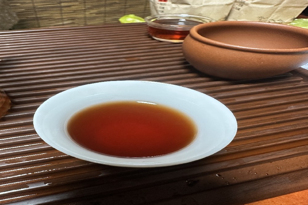 六堡侨销茶海外市场：从南洋药饮到世界茗品，山塘岐的全球化视野